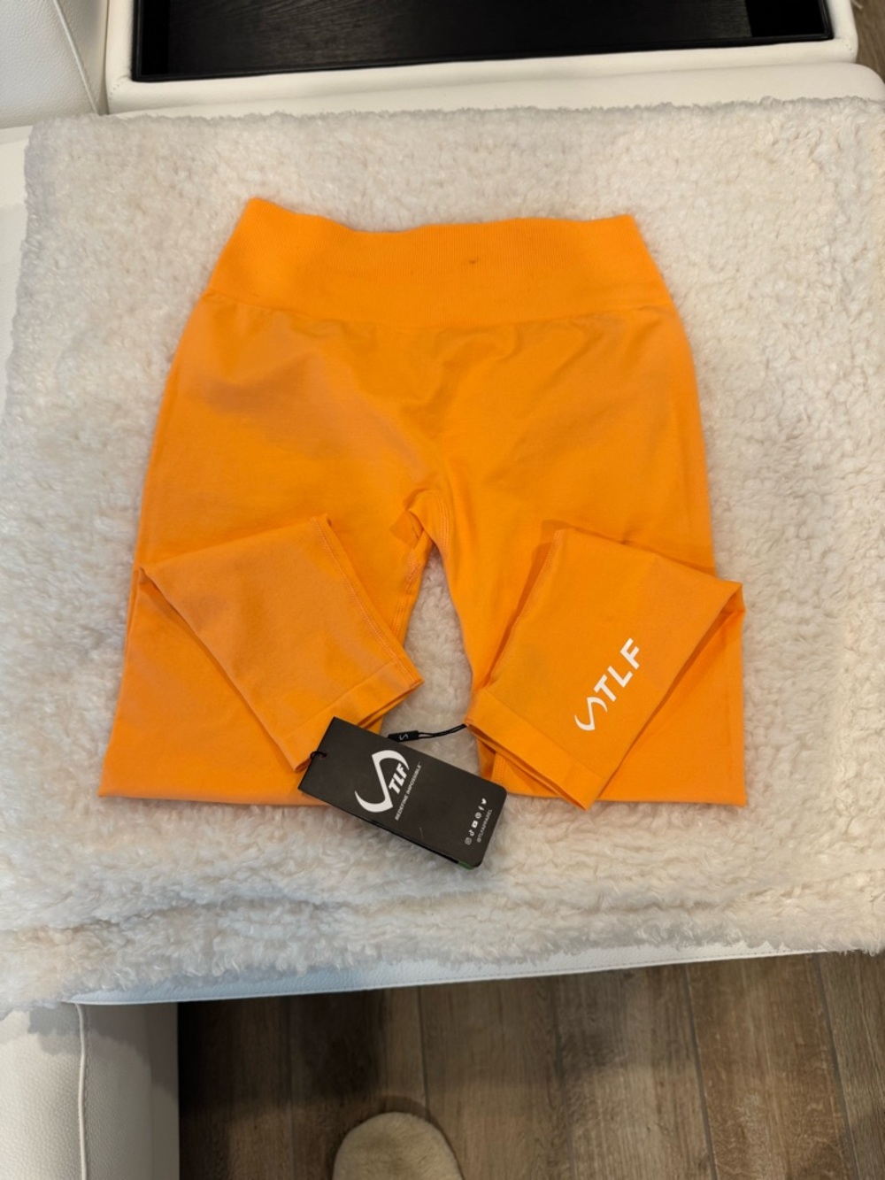 TLF Cosmic Seamless Scrunch Butt Leggings- Pale Orange